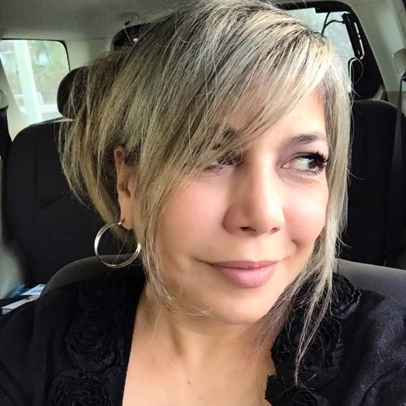 Meet your Posher, Sonialee - Picture 9 of 16